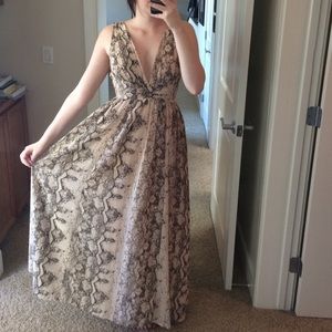 H&M Flowy Maxi Dress